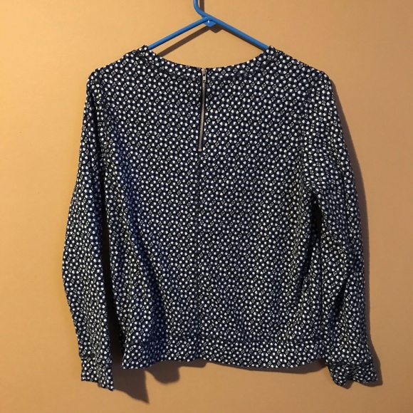 Flower Pattern Top - Picture 2 of 3